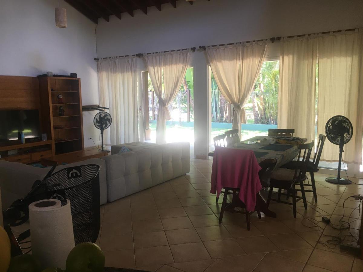 Praia de Itamambuca- Casa charmosa e iluminada Ubatuba Esterno foto